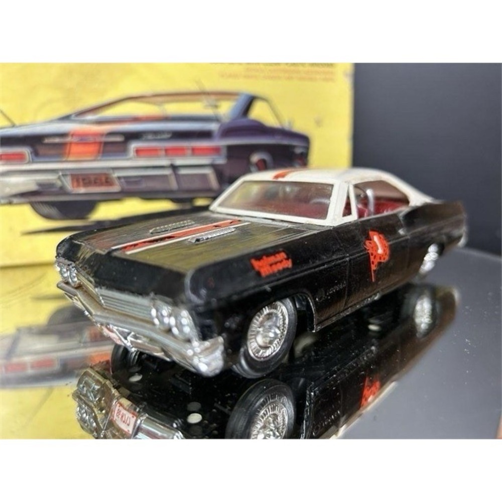VINTAGE PLASTIC MODEL 1966 CHEVY IMPALA-Unfinished Orig Box